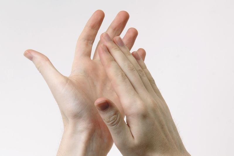 A pair of hands clapping